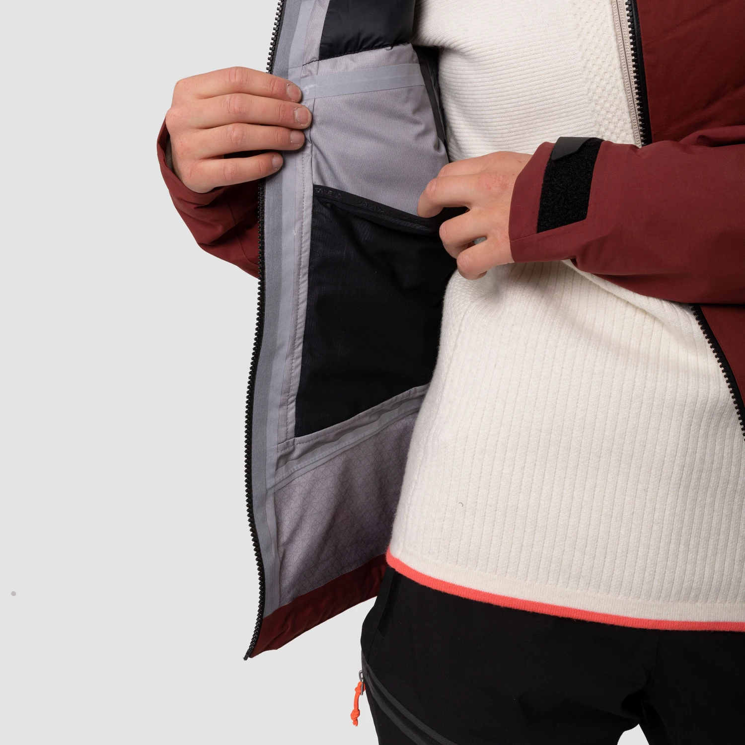 SALEWA Women's Sella PTX 3L Hybrid Jacket - Image 5