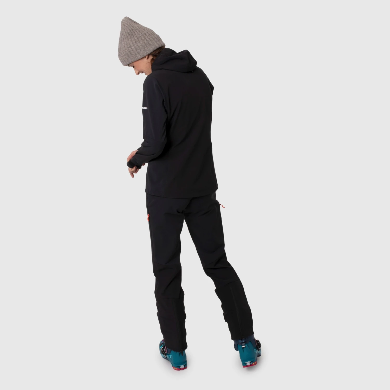 Salewa Sella Durastretch Pants Women - Black Out 910 - Image 4